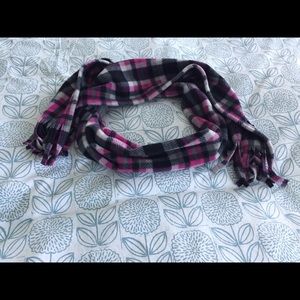 Fleece scarf